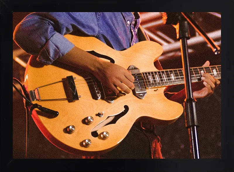 Ryman Auditorium - Guitar Player