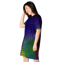 Load image into Gallery viewer, Wave T-shirt dress